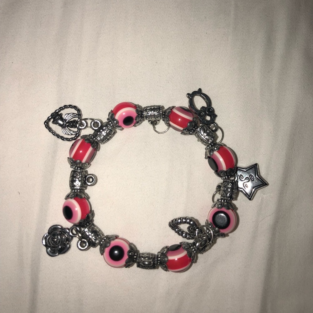 Charm bracelet - Picture 2 of 2